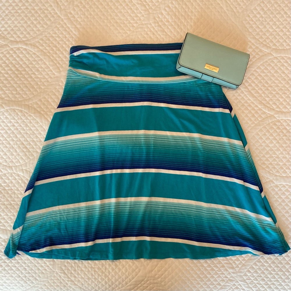 2/$15 Beautiful Skirt 🌞🌻